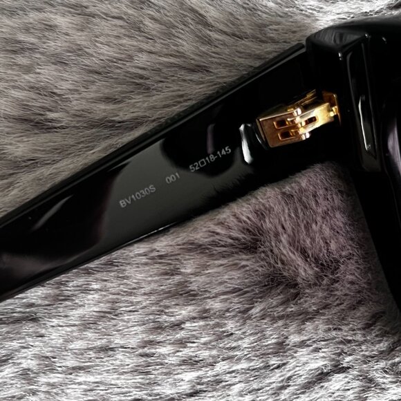 Bottega Veneta -- Black Rectangle Angular Sunglasses --UNISEX - Picture 7 of 8